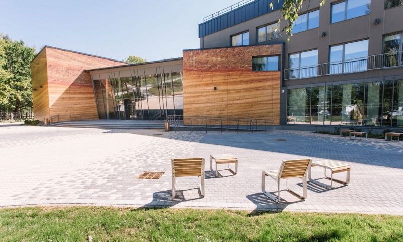 Dienas Bizness: Devil’s cliffs can be seen on the facade of Sigulda Region Culture Center