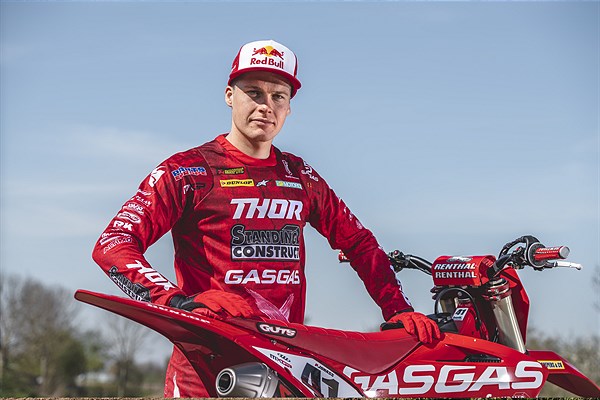 MONUM turpina atbalstīt Latvijas vadošos motokrosa sportistus MONUM turpina atbalstīt Latvijas vadošos motokrosa sportistus